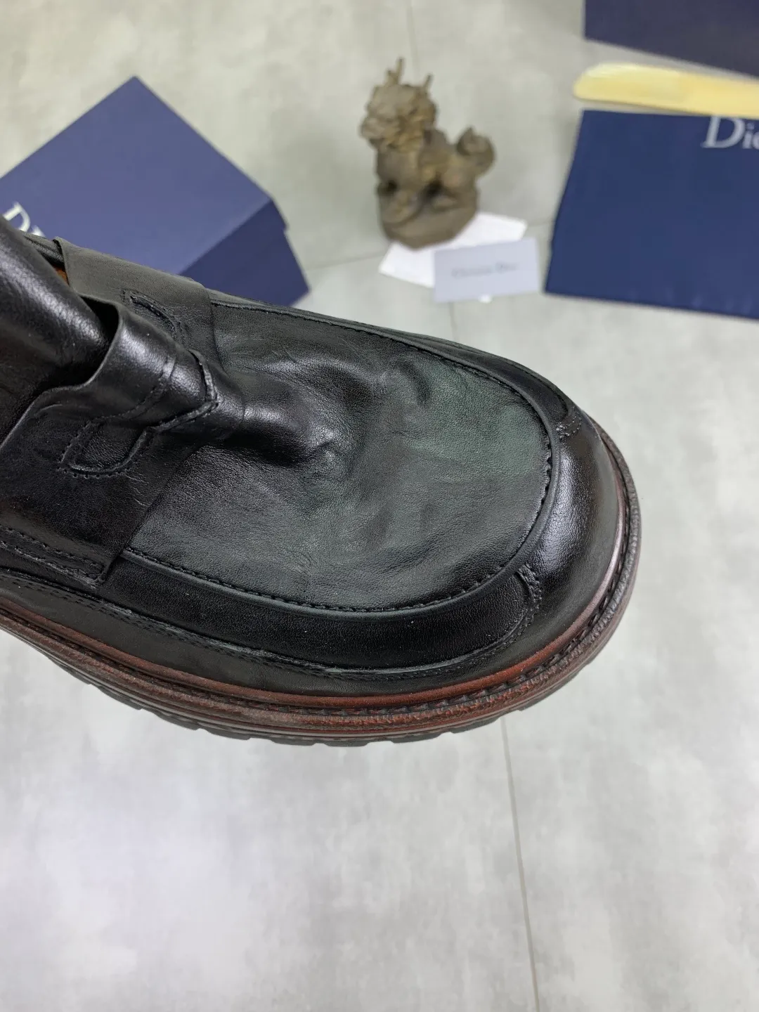 Men's shoes P520 💰【New style】Water-dyed cow lining Original order quality Dior —🆘.Dior Original order purchase, high-end leather shoes, fabric: Made of Italian imported color rubbed wrinkled cowhide➕Water-dyed cow lining/cowhide lining➕Specially available original combination outsole, fine workmanship, real shot🎬Size: 38-45 (with full set of packaging) Color: 3️⃣ colors available